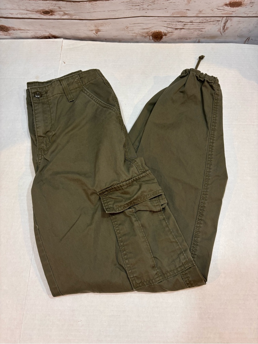 Levi's 94 Baggy Olive Green Cargo Jogger Pants